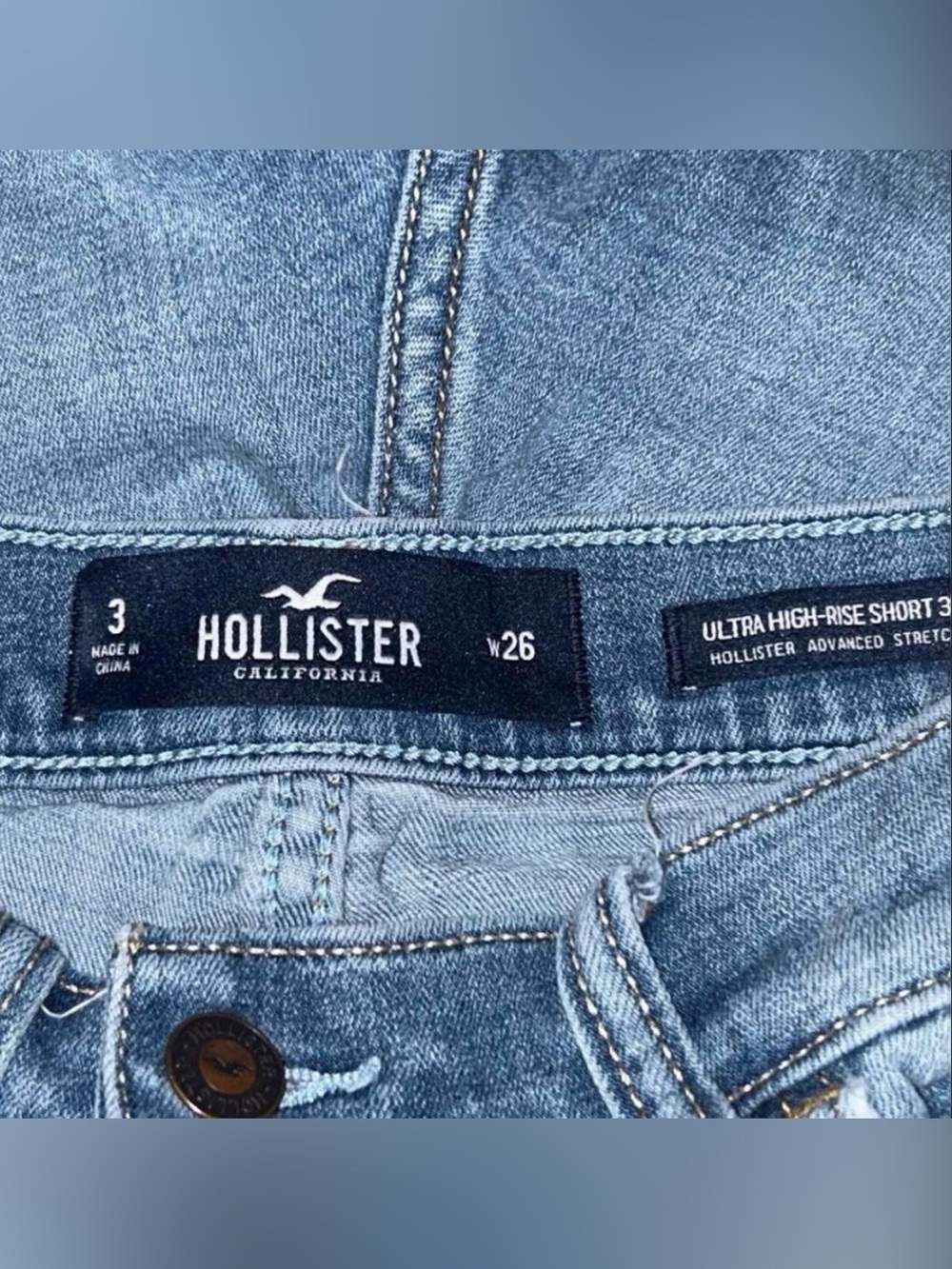 Hollister Women's High-Rise Denim Shorts - Picture 3 of 3